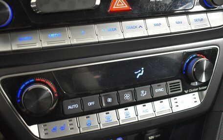 Hyundai Sonata VII, 2018 год, 1 635 100 рублей, 21 фотография