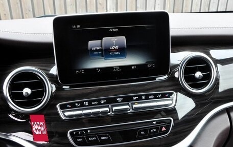 Mercedes-Benz V-Класс, 2017 год, 4 000 000 рублей, 13 фотография