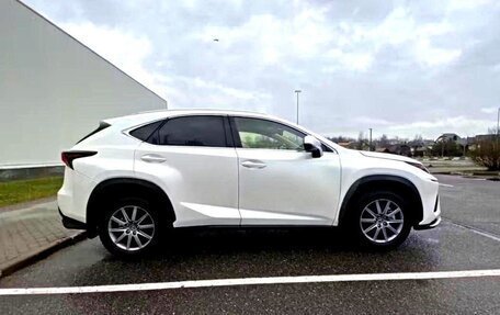 Lexus NX I, 2021 год, 3 400 000 рублей, 7 фотография