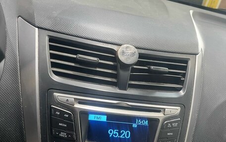 Hyundai Solaris II рестайлинг, 2016 год, 845 000 рублей, 6 фотография