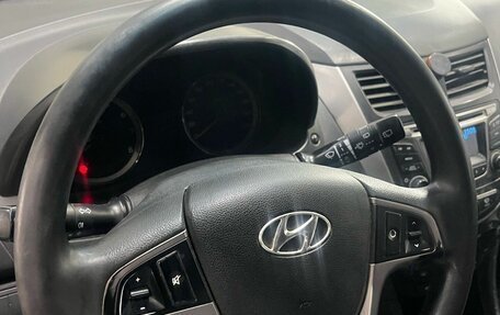 Hyundai Solaris II рестайлинг, 2016 год, 845 000 рублей, 10 фотография