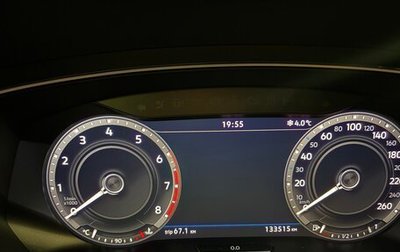 Volkswagen Tiguan II, 2018 год, 2 500 000 рублей, 1 фотография