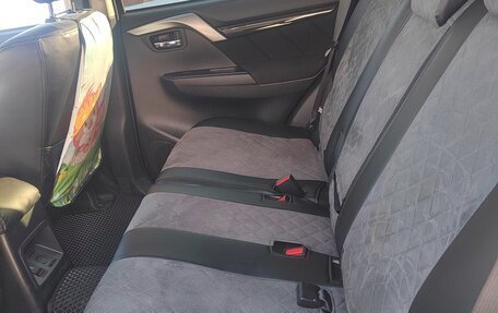 Mitsubishi Pajero Sport III рестайлинг, 2019 год, 3 700 000 рублей, 3 фотография