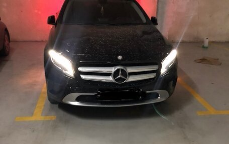 Mercedes-Benz GLA, 2015 год, 2 100 000 рублей, 4 фотография