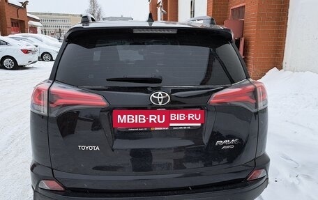 Toyota RAV4, 2018 год, 3 050 000 рублей, 3 фотография