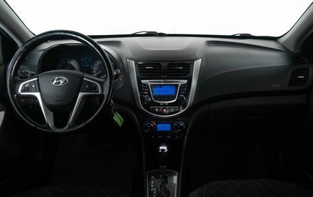Hyundai Solaris II рестайлинг, 2013 год, 890 000 рублей, 7 фотография