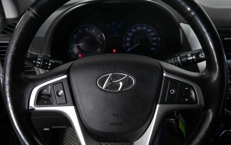 Hyundai Solaris II рестайлинг, 2013 год, 890 000 рублей, 9 фотография