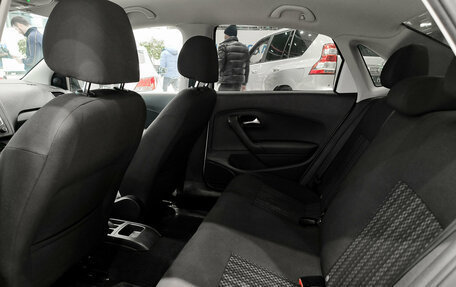 Volkswagen Polo VI (EU Market), 2017 год, 950 000 рублей, 12 фотография