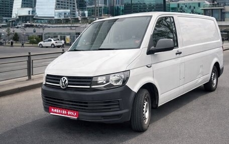Volkswagen Transporter T6 рестайлинг, 2019 год, 1 700 000 рублей, 1 фотография