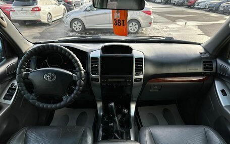 Toyota Land Cruiser Prado 120 рестайлинг, 2005 год, 2 149 900 рублей, 16 фотография