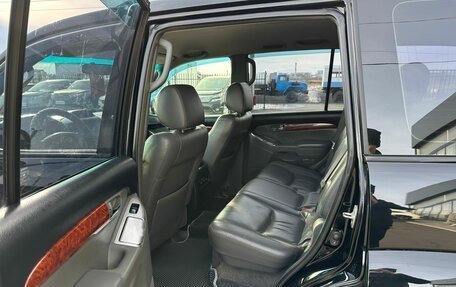 Toyota Land Cruiser Prado 120 рестайлинг, 2005 год, 2 149 900 рублей, 18 фотография