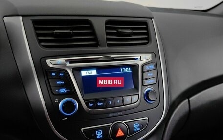 Hyundai Solaris II рестайлинг, 2016 год, 1 077 000 рублей, 14 фотография