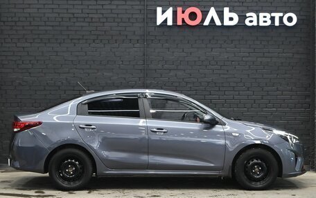 KIA Rio IV, 2021 год, 1 570 000 рублей, 8 фотография