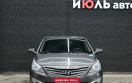 Hyundai Solaris II рестайлинг, 2014 год, 890 000 рублей, 2 фотография