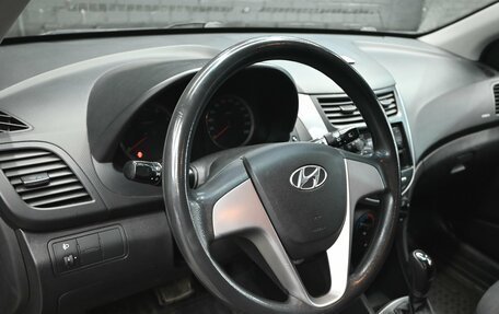Hyundai Solaris II рестайлинг, 2014 год, 890 000 рублей, 12 фотография