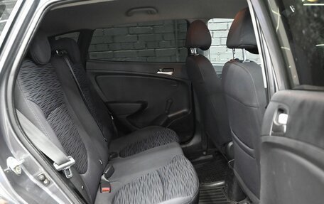 Hyundai Solaris II рестайлинг, 2014 год, 890 000 рублей, 17 фотография