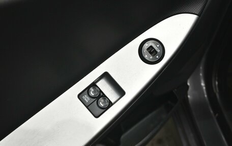 Hyundai Solaris II рестайлинг, 2014 год, 890 000 рублей, 13 фотография