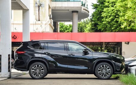 Toyota Highlander, 2025 год, 5 350 000 рублей, 7 фотография