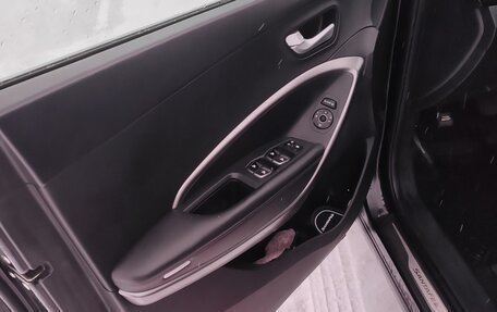 Hyundai Santa Fe III рестайлинг, 2014 год, 2 000 000 рублей, 12 фотография