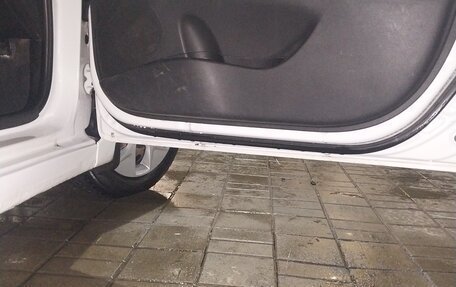 Hyundai Solaris II рестайлинг, 2014 год, 680 000 рублей, 31 фотография