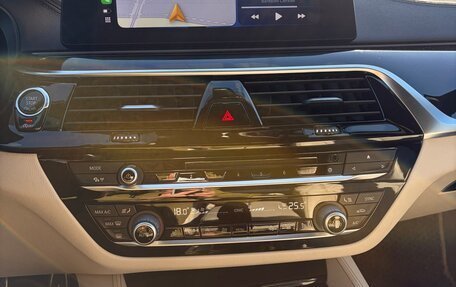 BMW 6 серия, 2017 год, 3 800 000 рублей, 16 фотография