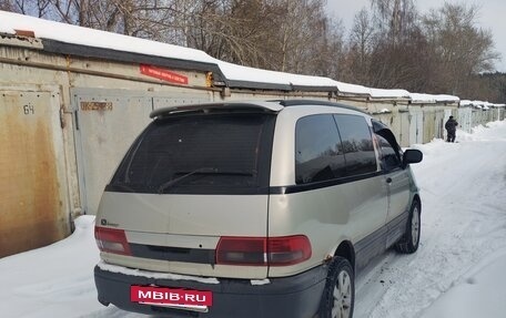 Toyota Estima III рестайлинг -2, 1995 год, 400 000 рублей, 5 фотография