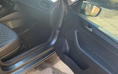 Volkswagen Polo VI (EU Market), 2020 год, 1 750 000 рублей, 4 фотография