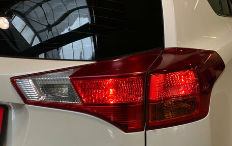 Toyota RAV4, 2013 год, 1 900 000 рублей, 8 фотография