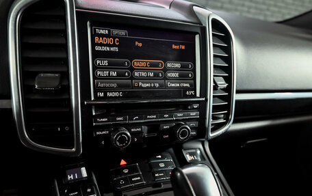 Porsche Cayenne III, 2011 год, 2 000 000 рублей, 16 фотография