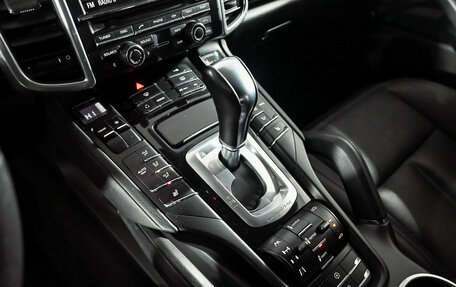 Porsche Cayenne III, 2011 год, 2 000 000 рублей, 14 фотография