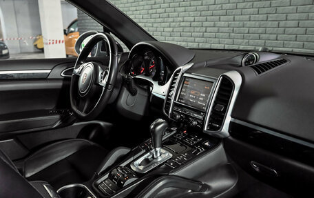 Porsche Cayenne III, 2011 год, 2 000 000 рублей, 17 фотография