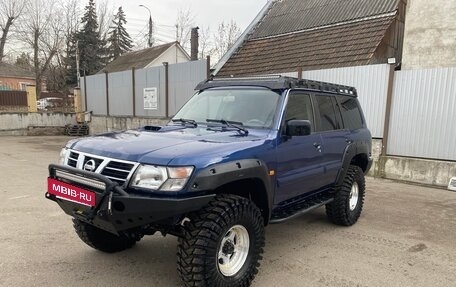 Nissan Patrol, 2004 год, 4 500 000 рублей, 3 фотография