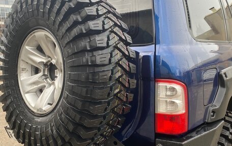 Nissan Patrol, 2004 год, 4 500 000 рублей, 9 фотография