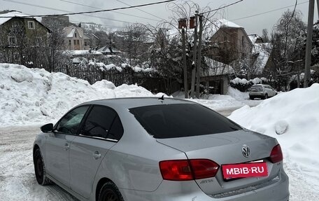Volkswagen Jetta VI, 2014 год, 750 000 рублей, 7 фотография