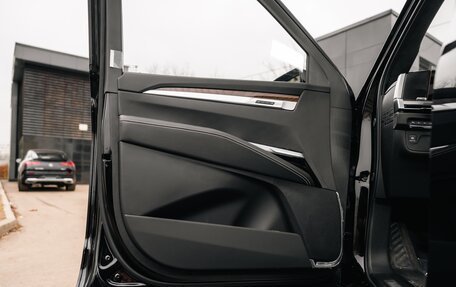 Cadillac Escalade V, 2025 год, 20 300 000 рублей, 13 фотография