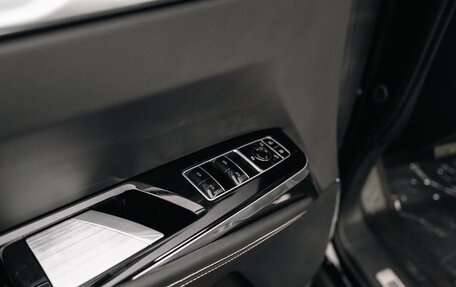 Cadillac Escalade V, 2025 год, 20 300 000 рублей, 15 фотография