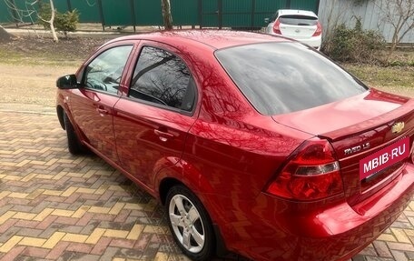 Chevrolet Aveo III, 2010 год, 635 000 рублей, 4 фотография