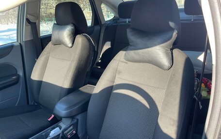 Ford Focus II рестайлинг, 2011 год, 600 000 рублей, 14 фотография