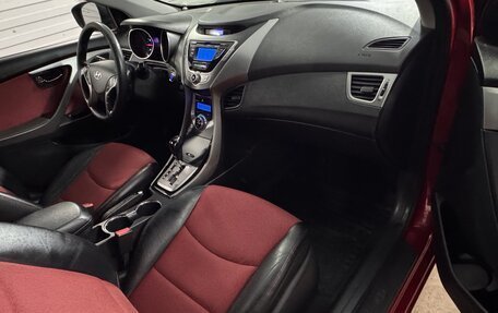 Hyundai Elantra V, 2013 год, 1 099 000 рублей, 8 фотография