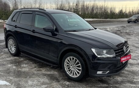 Volkswagen Tiguan II, 2018 год, 2 350 000 рублей, 9 фотография