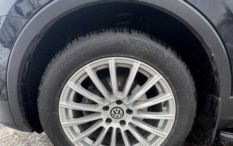 Volkswagen Tiguan II, 2018 год, 2 350 000 рублей, 21 фотография