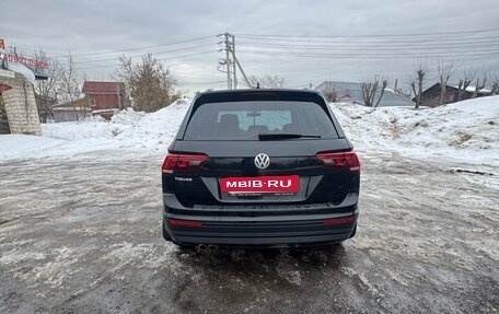 Volkswagen Tiguan II, 2018 год, 2 350 000 рублей, 20 фотография