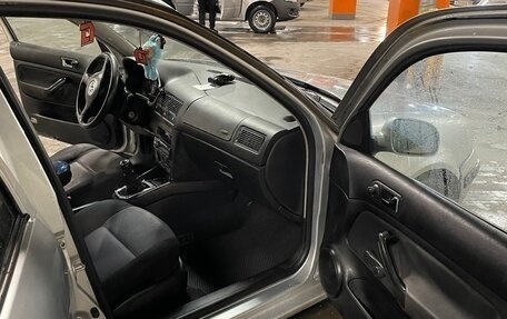 Volkswagen Golf IV, 2000 год, 300 000 рублей, 2 фотография