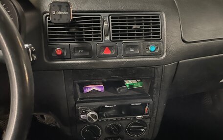 Volkswagen Golf IV, 2000 год, 300 000 рублей, 14 фотография