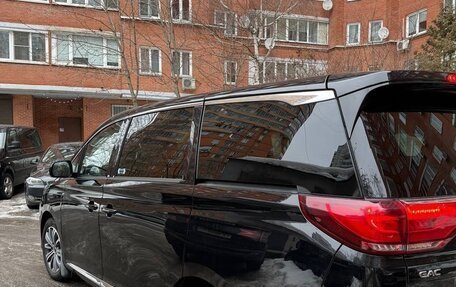 GAC GN8, 2021 год, 3 100 000 рублей, 2 фотография