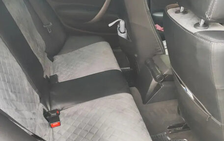 BMW 1 серия, 2011 год, 980 000 рублей, 2 фотография