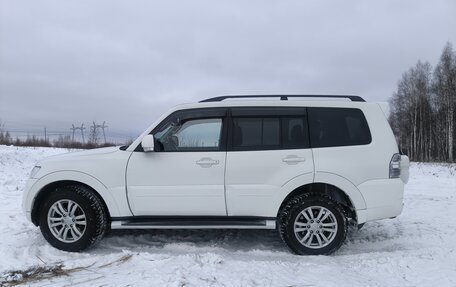Mitsubishi Pajero IV, 2011 год, 2 400 000 рублей, 4 фотография