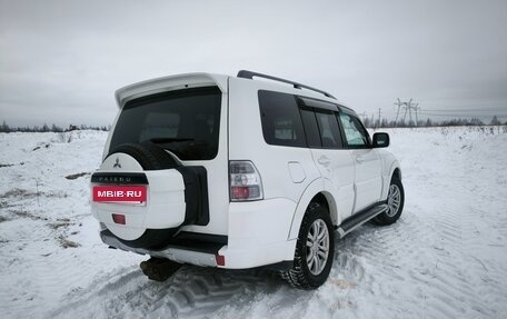 Mitsubishi Pajero IV, 2011 год, 2 400 000 рублей, 3 фотография