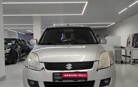 Suzuki Swift III, 2010 год, 725 000 рублей, 3 фотография