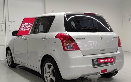 Suzuki Swift III, 2010 год, 725 000 рублей, 11 фотография